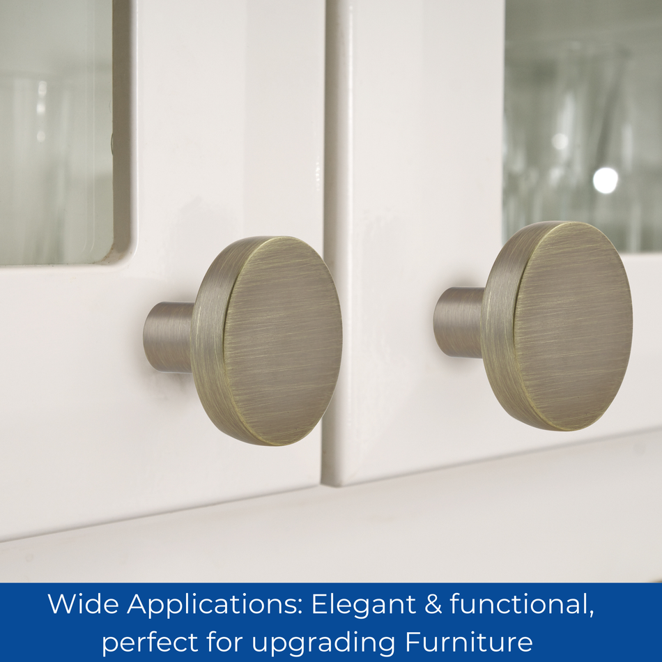 2 Pack Classic Door Knob 30mm - Antique Brass